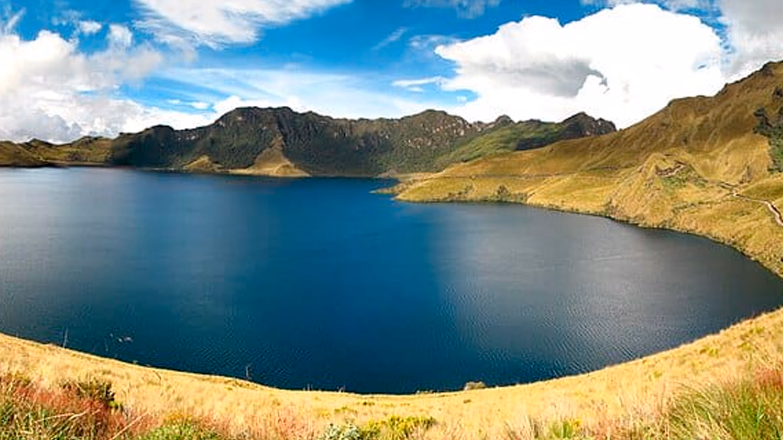 LAGUNAS Y VOLCÁN RUCU PICHINCHA