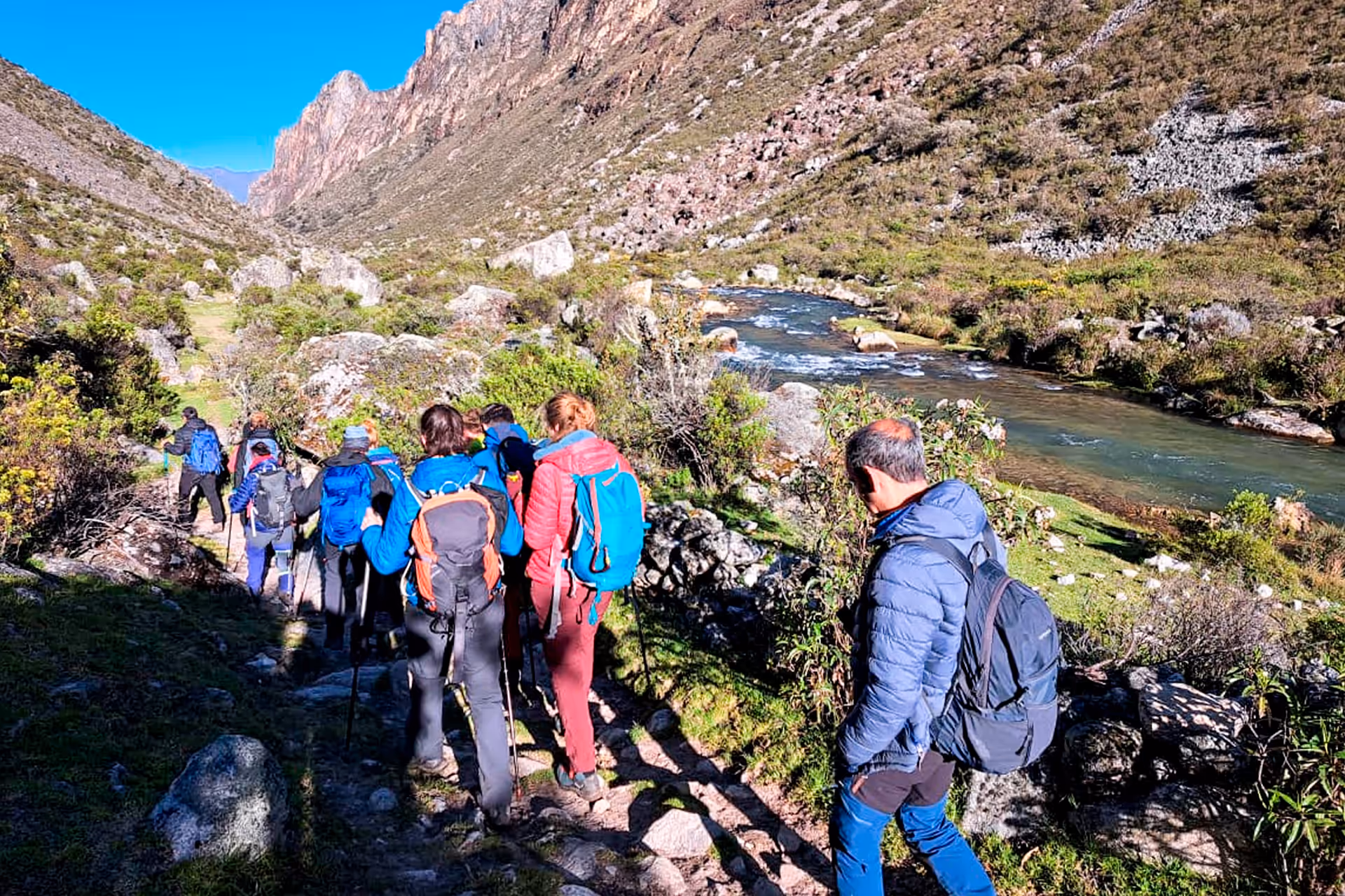 LOS CEDROS ALPAMAYO 8